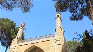 منارجنبان