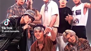 اگه‌فن‌یکی‌از‌اینایی‌شعارشون‌رو‌کامنت‌کن