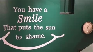 حضور سرکار خانم لیلا بلوکات در کلینیک بزرگمهر مشهد