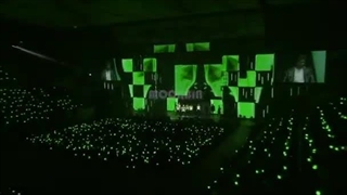 اجرای آهنگ with you استرو