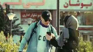 14020723: فقط بیا با این سلفی بگیریم!