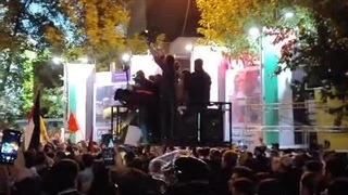 سپاهی با غیرت : موشک جواب موشک - هم اکنون در تجمع مردم تهران در حمایت از فلسطین