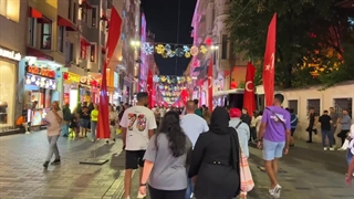 1030- تور پیاده‌روی شگفت‌انگیز خیابان استقلال 2023 استانبول | 4k 60 فریم در ثانیه