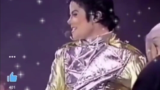 یه کلیپ فوق کیوتتت از مایکل جکسون/عرررر من غششش♥️♥️♥️