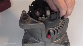 طرز کار دینام خودرو و روش تست آن