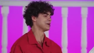 the cast of ONE PIECE showing off their rizz and being the funniest for 6 minutes and 23 seconds