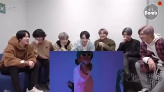 ری اکشن گروه بی تی اس به آهنگ on fire از گروه سکانس bts reaction to on fire song from sequence group