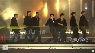 اجرای جونگکوک در میدان نیویورک تایمز با کیفیت HD(قسمت اول) کپشن مطالعه شود