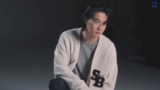 تماشای پشت‌صحنه‌ی عکسبـرداری جونمیون برای برند HUGO BOSS با زیرنویس فارسی چسبیده