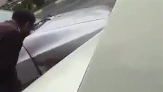 یاناسان آی دَده!