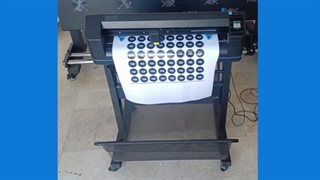 برش لیبل توسط گروه تولیدی البرزپرچم