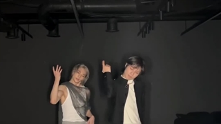 چالش هیونجین ( STRAY KIDS) با تمین ( SHINEE)