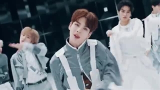 CRAVITY 크래비티 'MEGAPHONE' MV