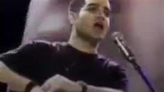 اجرای زنده معروف ترین آهنگ محسن یگانه