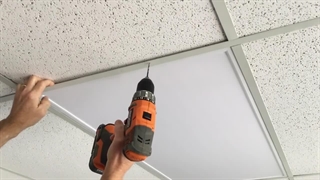 آموزش نصب گیره پرده سوراخ دار