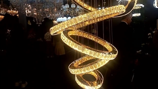 گزارش ویدئویی از غرفه شرکت آویز صنعت پرتو آرا در بیست و نهمین نمایشگاه بین المللی لوستر، چراغ های روشنایی و تزئینی