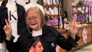 هیترا اینم فن زیره ۱۴ساله بی تی اس:)))