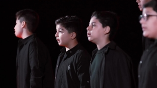 نماهنگ مادرانه با اجرای گروه سرود فطرس قم