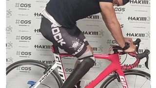 پروتز تخصصی ورزش دوچرخه سواری