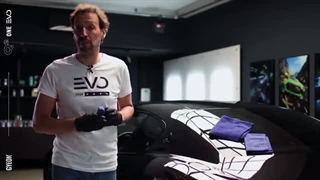 نحوه استفاده از نانو سرامیکی رنگ بدنه خودرو جیون مدل Gyeon Q2 One EVO Light Box