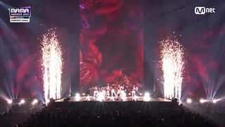 اجرای آهنگ های Bite me + Sweet Venom _ انهایپن _MAMA 2023