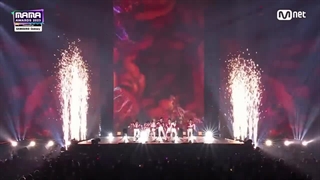 اجرای گروه انهاپین با آهنگ های Bite me و Sweet venom در جشنواره ماما 2023