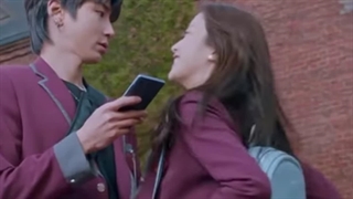 من کارگردانو نمیبخششششمممم:/….میمیرد جوکیونگو به سوجون برسونهههه-_-