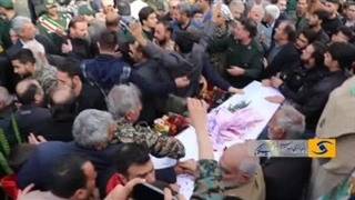 تشییع شهید مدافع حرم الیاس چگینی در زادگاهش بویین زهرا - روستای امیر آباد نو