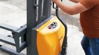 استاکر های نیمه شارژی و تمام شارژی خارجی 09120982953