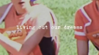 ناموصن دلتون برای هونهان تنگ نشده؟