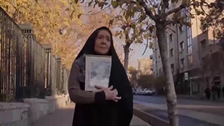 نماهنگ چشم انتظار با صدای محمد معتمدی تقدیم مادران و همسران شهدا