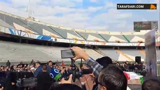 عادل فروسی پور در تشیع پیکر ملیکا محمدی