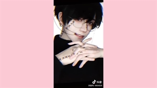 Best Douyin_TikTok Male Cosplays Compilation pt.1