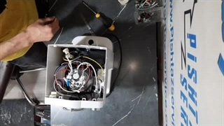 تعمیر اسپرسوساز مباشی مدل ECM 2009