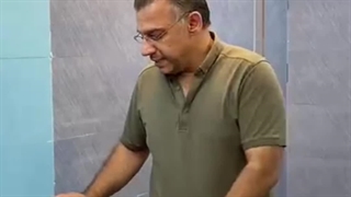 طرز صحیح دراز کشیدن . دکتر مجید نجفی . متخصص درد کلینیک درد مهرگان