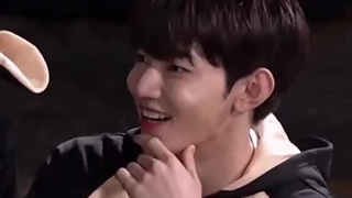 یه چیز کیوت درباره هائو هیچ وقت عوش نمیشه