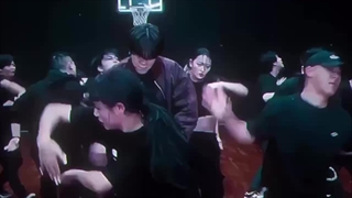 پرت می‌کنه حواسمو...